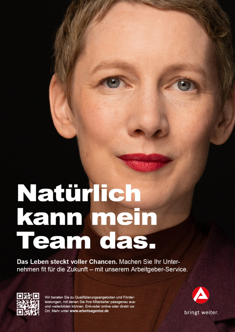 Campaign for Bundesagentur für Arbeit, photographed by Ramon Haindl with styling by Alexandra Heckel, featuring professional and approachable looks designed to convey a modern and inclusive representation of the workforce.