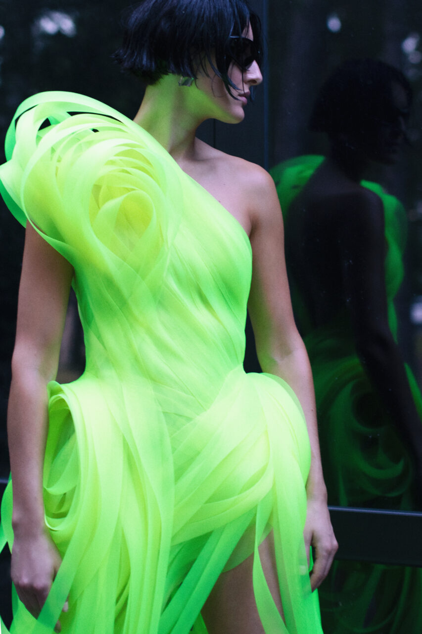 Lever Couture x Elle Magazine by Suzana Holzgrave Photography and Alexandra Heckel Styling